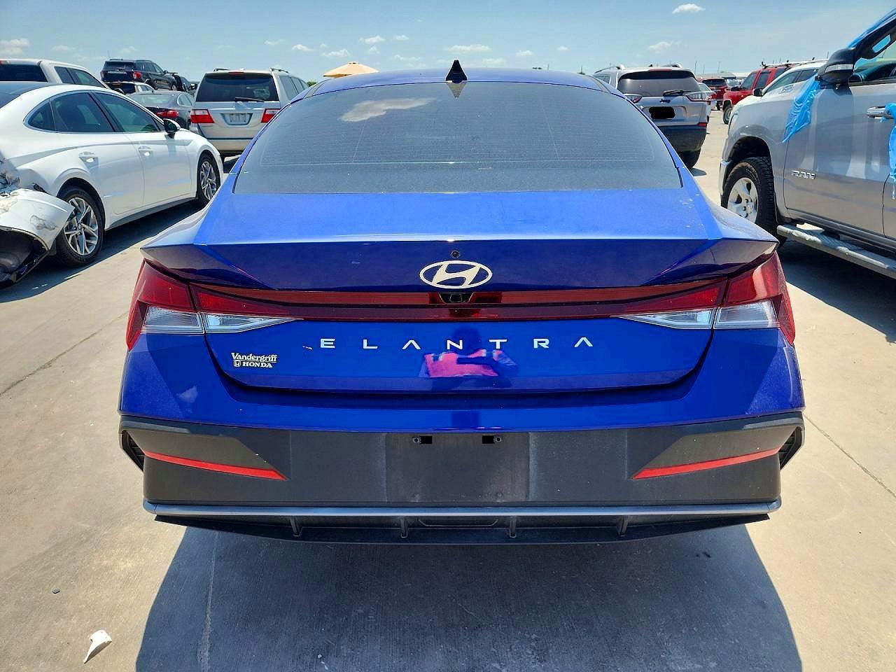 2024 Hyundai Elantra Sel - Image 6