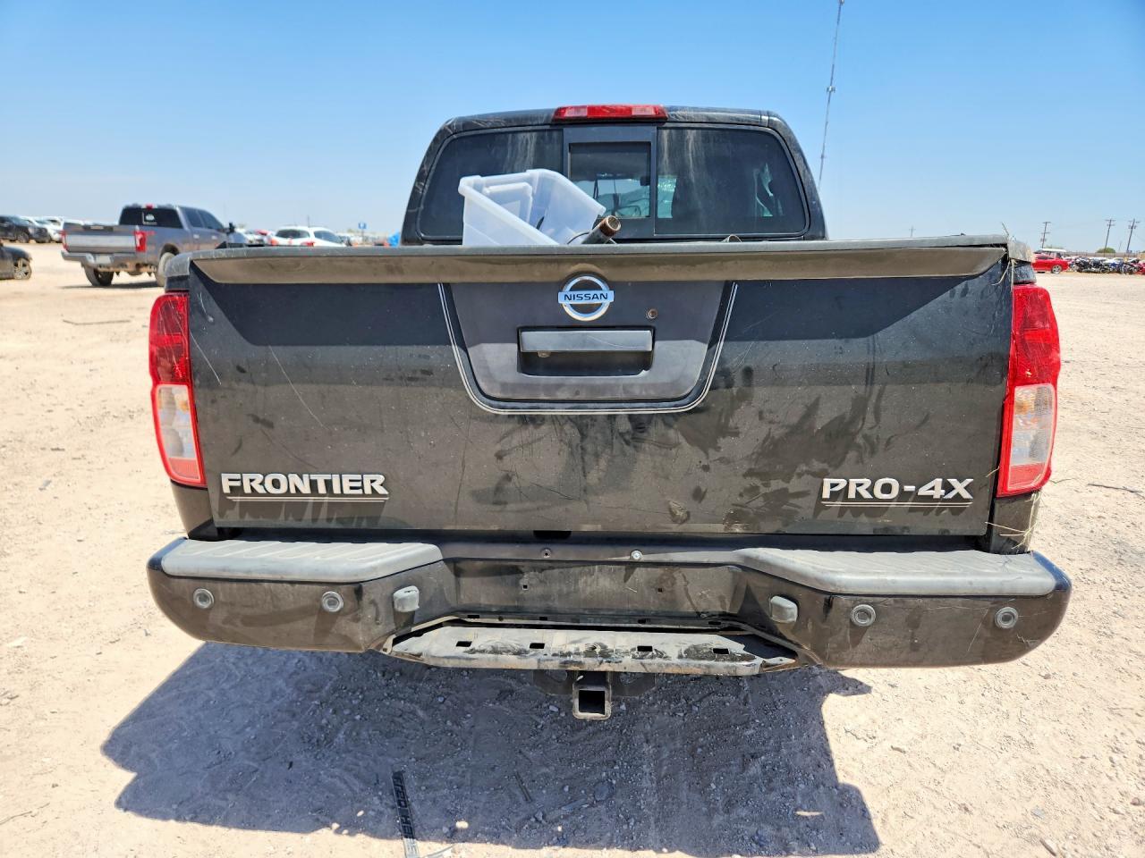 2017 Nissan Frontier Pro-4X - Фото 6