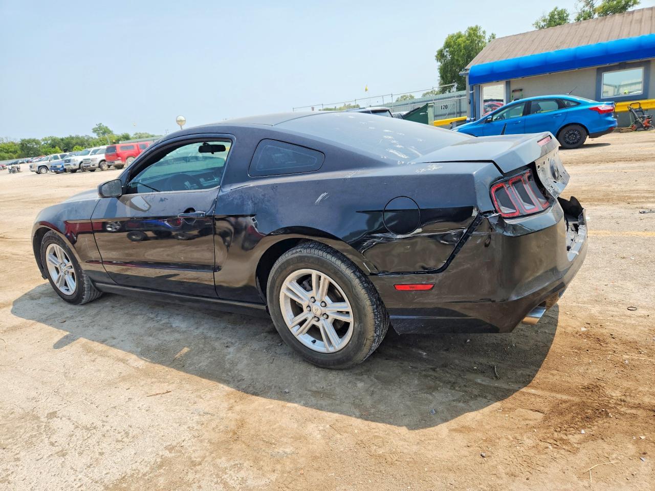 2014 Ford Mustang - Фото 2