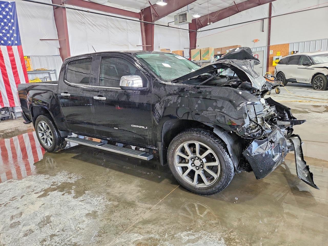 2020 GMC Canyon Denali - Image 4