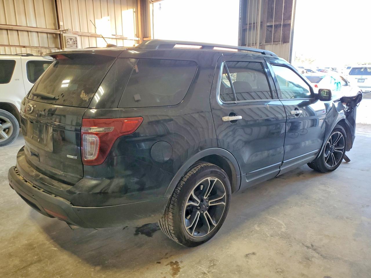 2014 Ford Explorer Sport - Фото 3