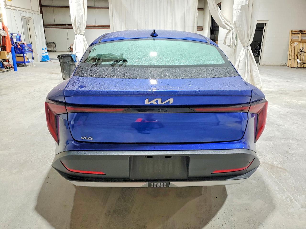 2025 Kia K4 Lxs - Image 6