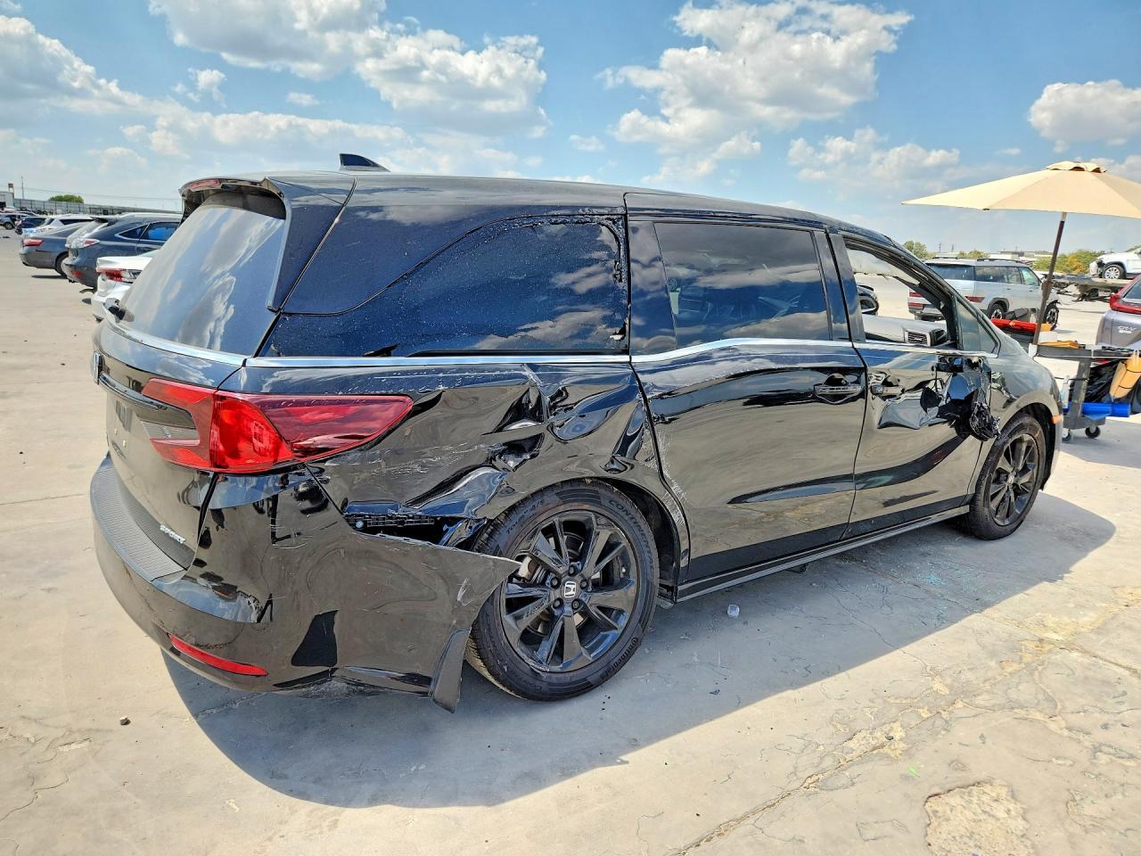 2024 Honda Odyssey Sport - Фото 3
