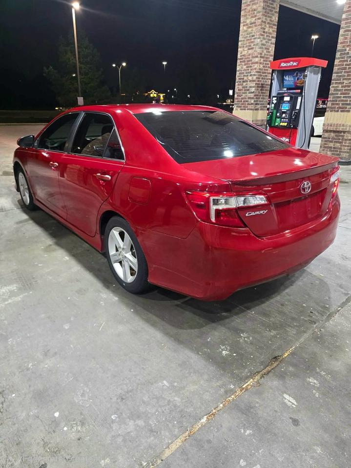 2014 Toyota Camry Se - Фото 3