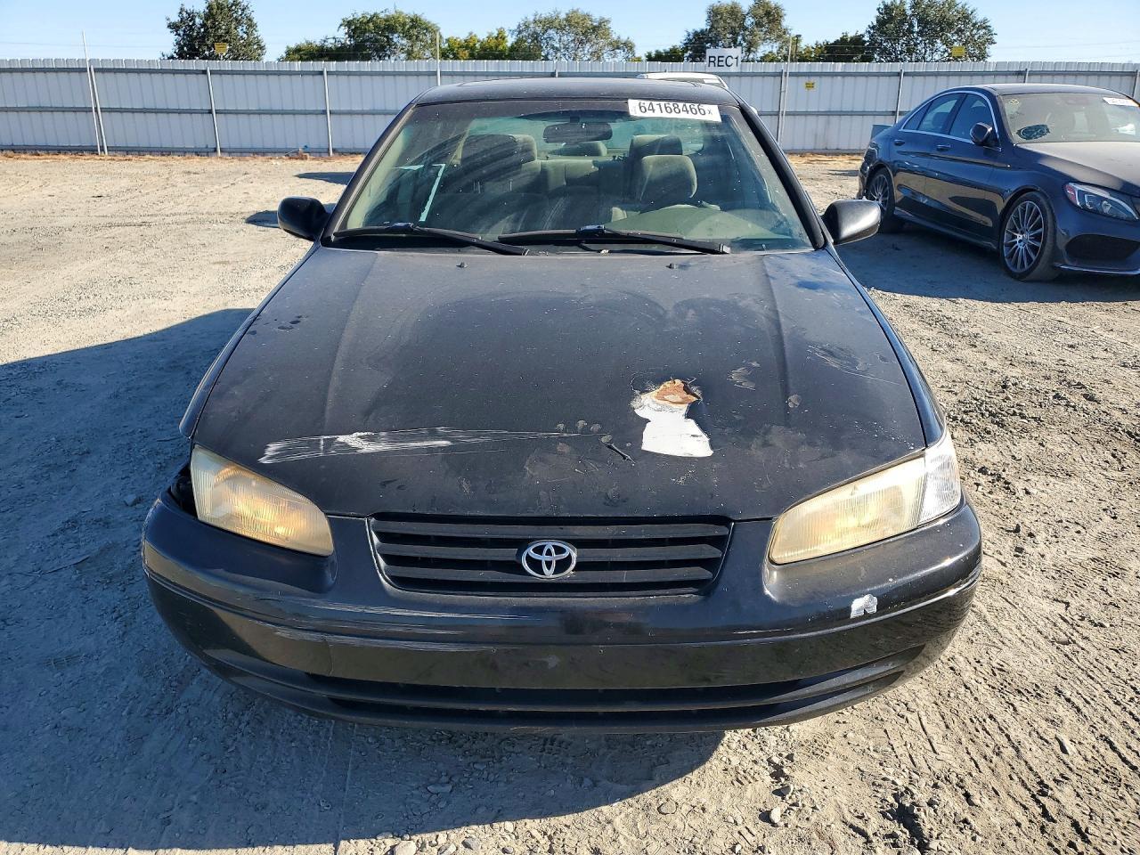 1998 Toyota Camry Le V6 - Фото 5