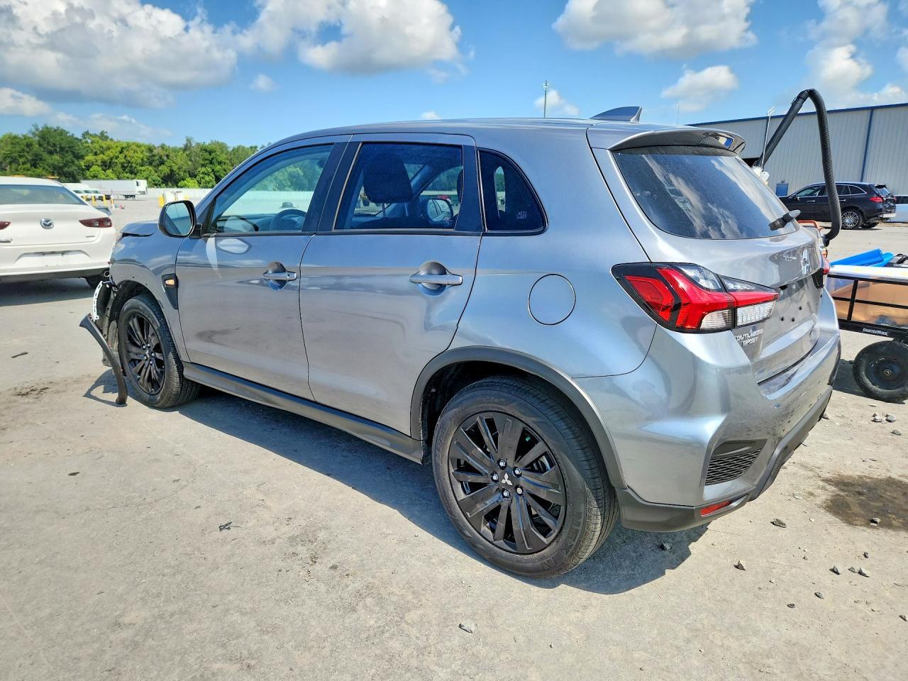 2026 Mitsubishi Outlander Sport S/Se - Фото 2
