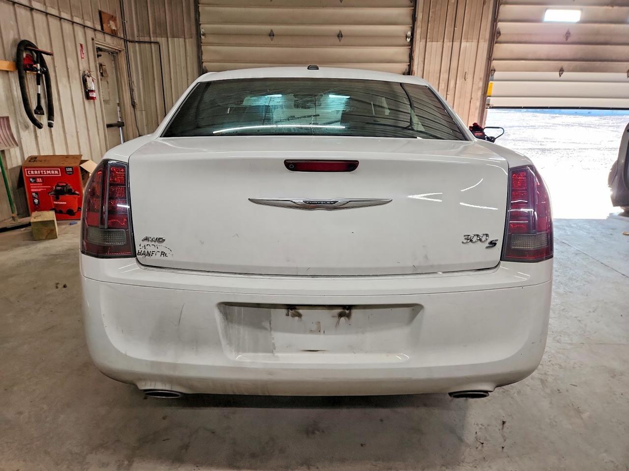 2014 Chrysler 300 S - Фото 6