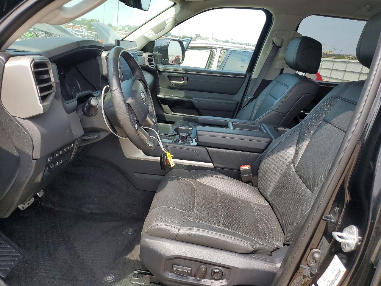2023 Toyota Tundra Crewmax Limited - Фото 7