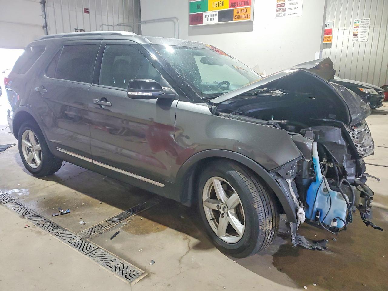 2018 Ford Explorer Xlt - Image 4