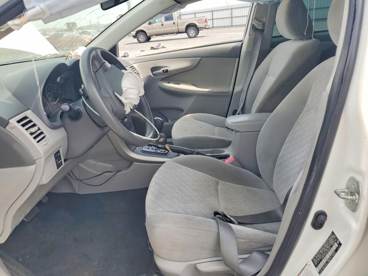2009 Toyota Corolla Le - Фото 7