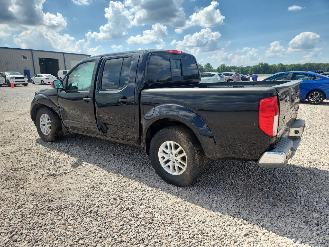 2016 Nissan Frontier Sv - Image 2