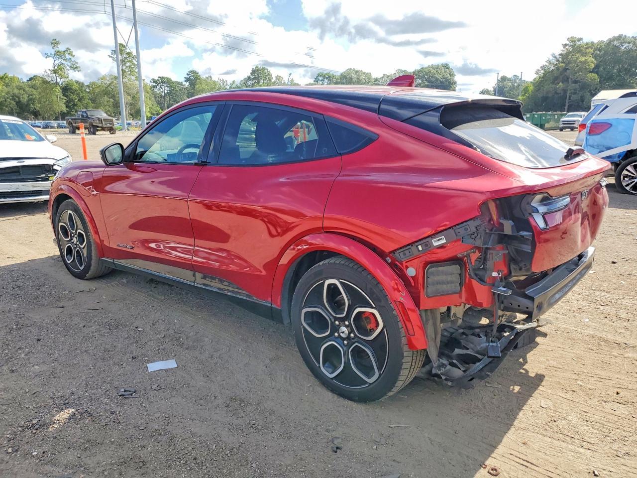 2021 Ford Mustang Mach-E Gt - Фото 2