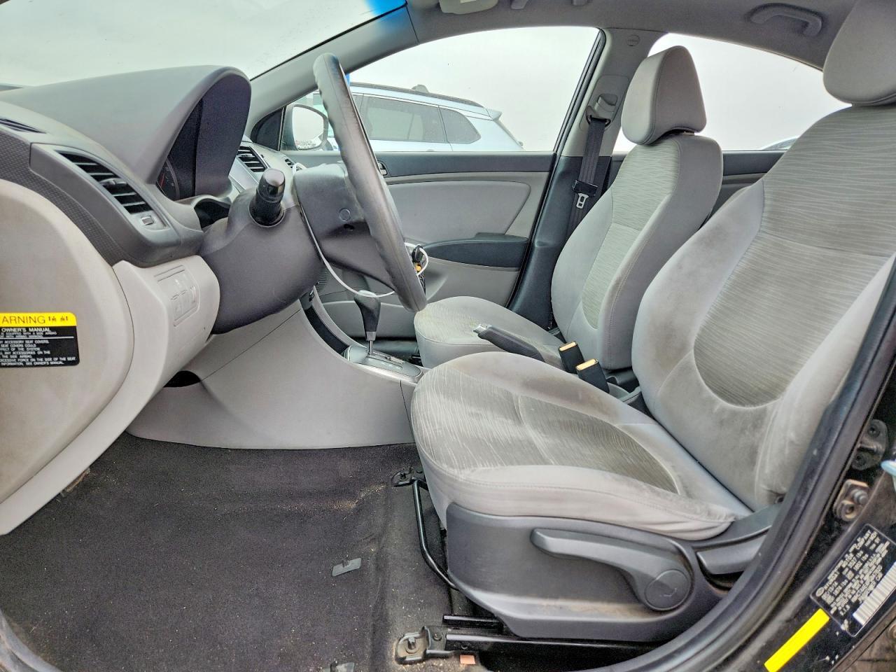 2015 Hyundai Accent Gls - Image 7