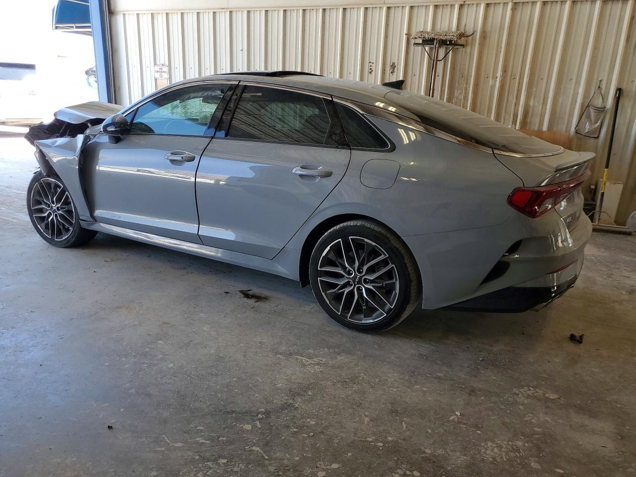 2024 Kia K5 Gt - Фото 2