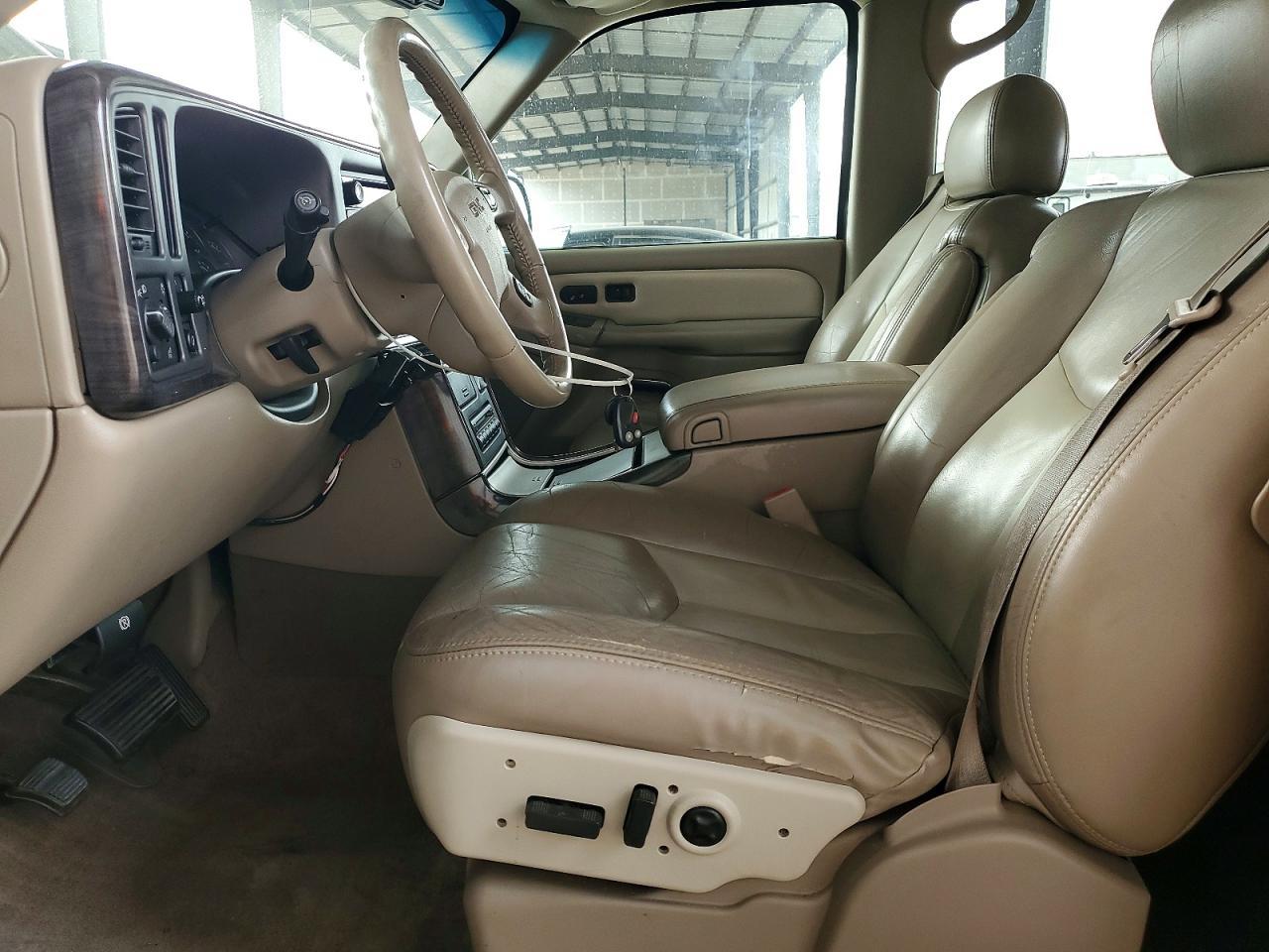 2004 GMC Yukon Denali - Фото 7