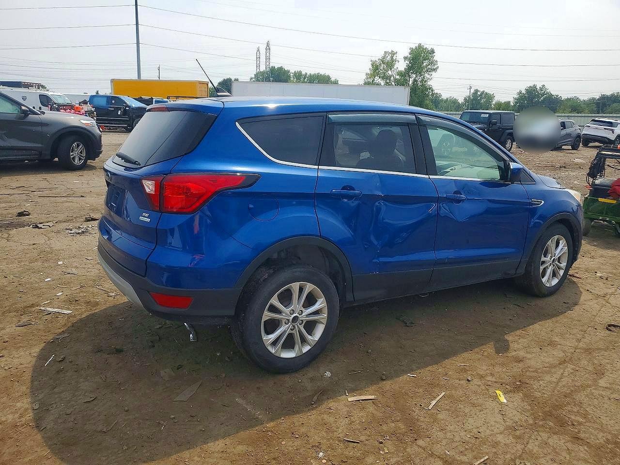 2019 Ford Escape Se - Фото 3
