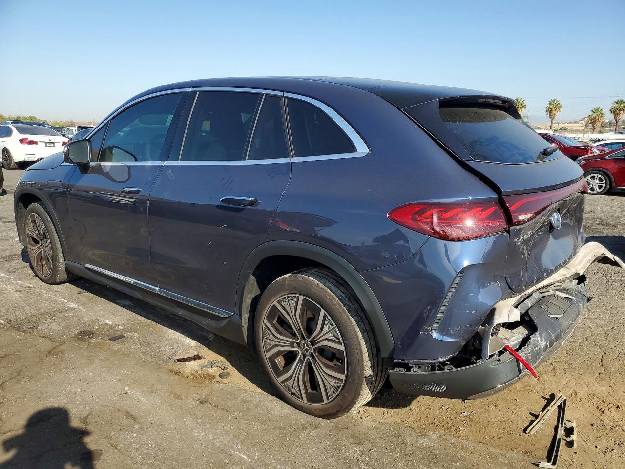 2023 Mercedes-Benz Eqe Suv 350+ - Фото 2