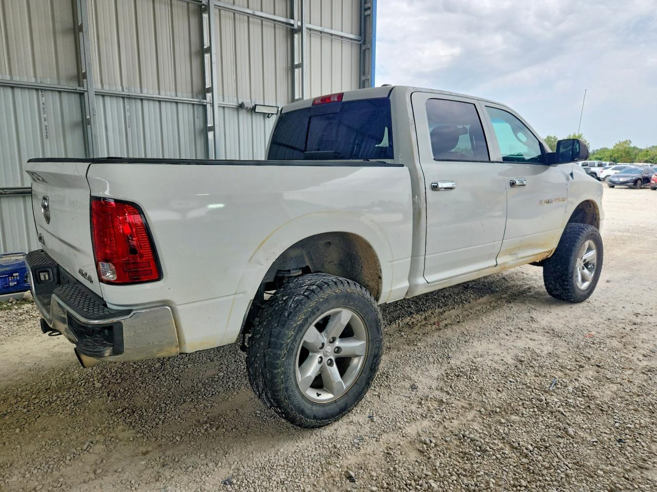 2012 Dodge Ram 1500 Slt - Фото 3