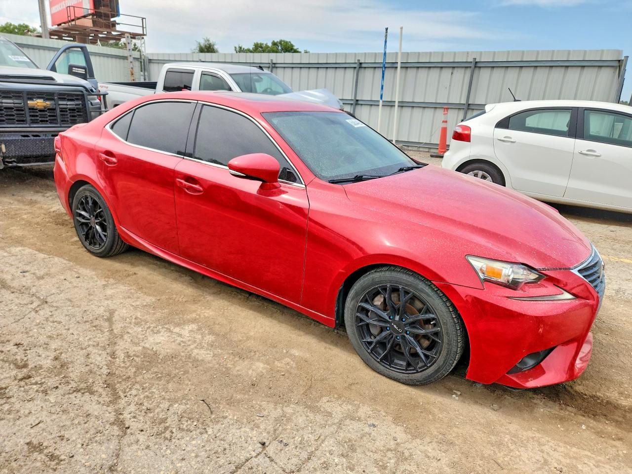 2016 Lexus Is 200T - Фото 4