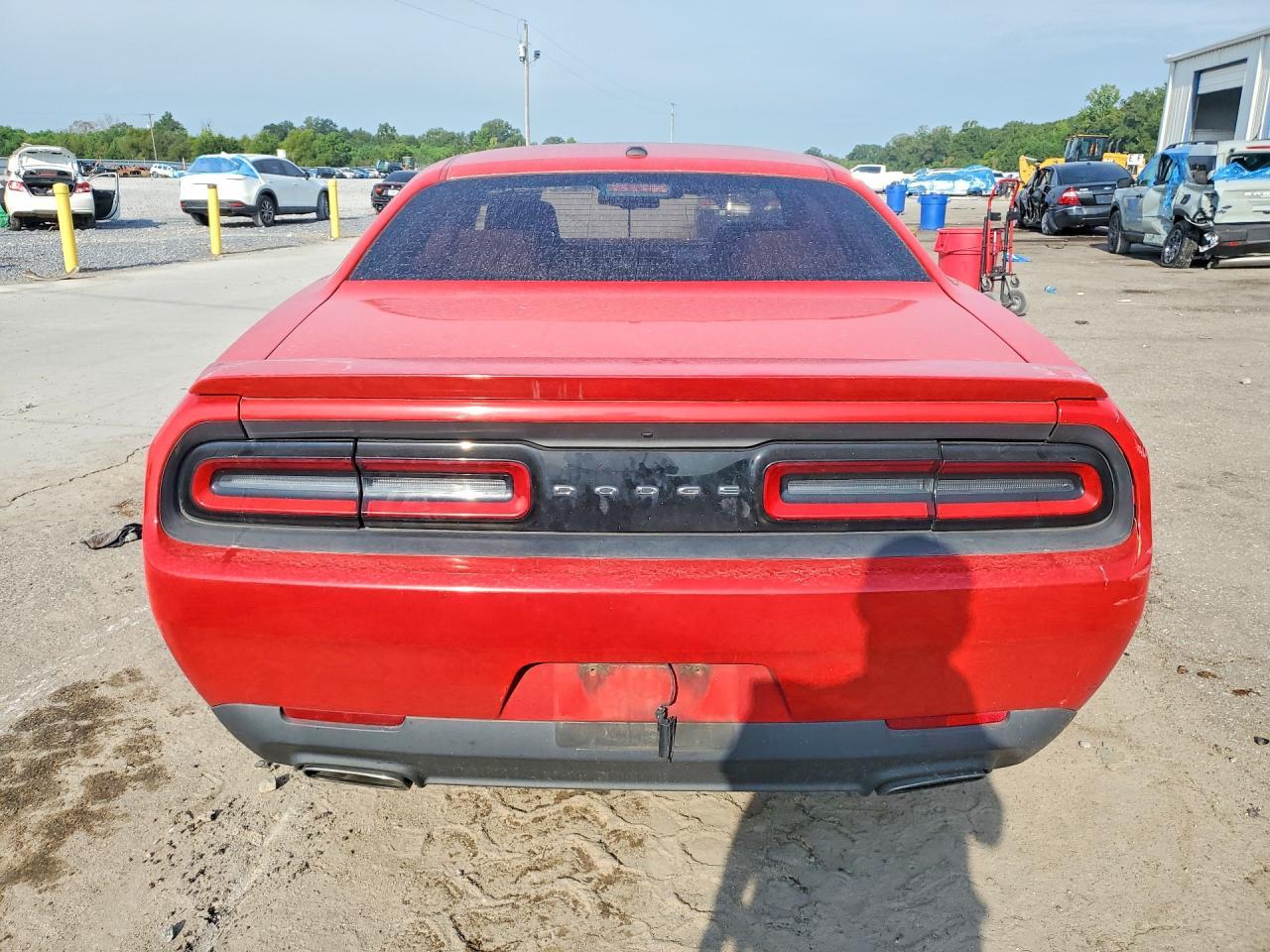 2015 Dodge Challenger Sxt - Image 6