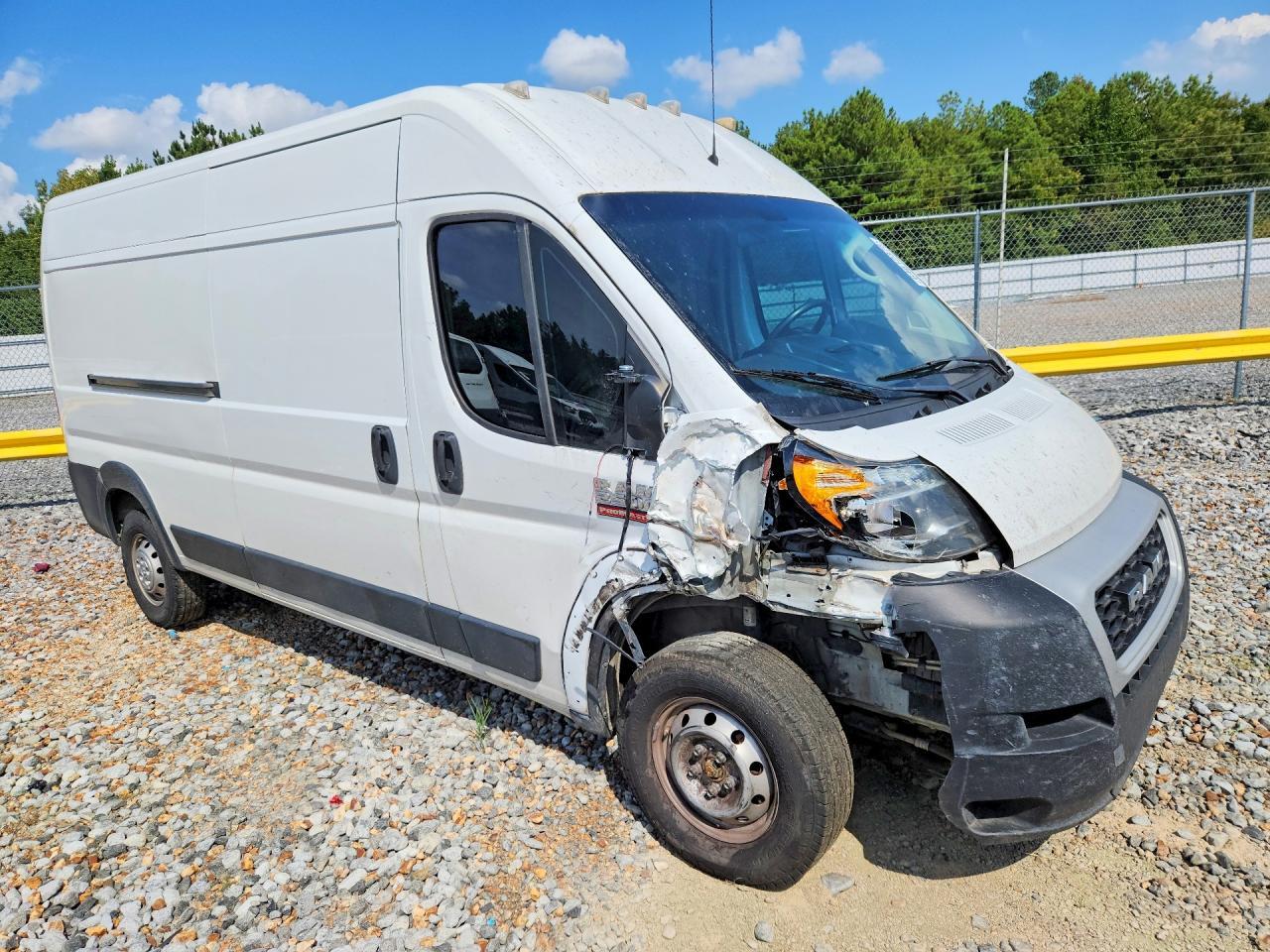 2021 Ram Promaster 2500 Delivery Van - Фото 4
