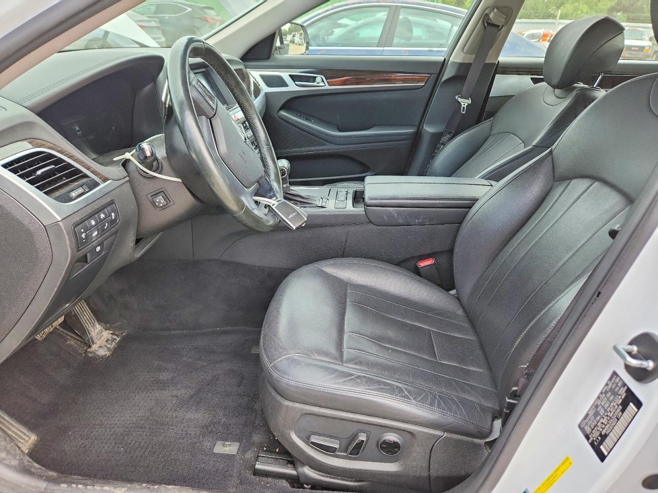 2018 Genesis G80 3.8 - Image 7