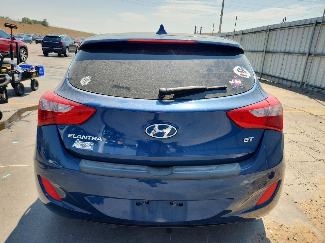 2016 Hyundai Elantra Gt Base - Image 6