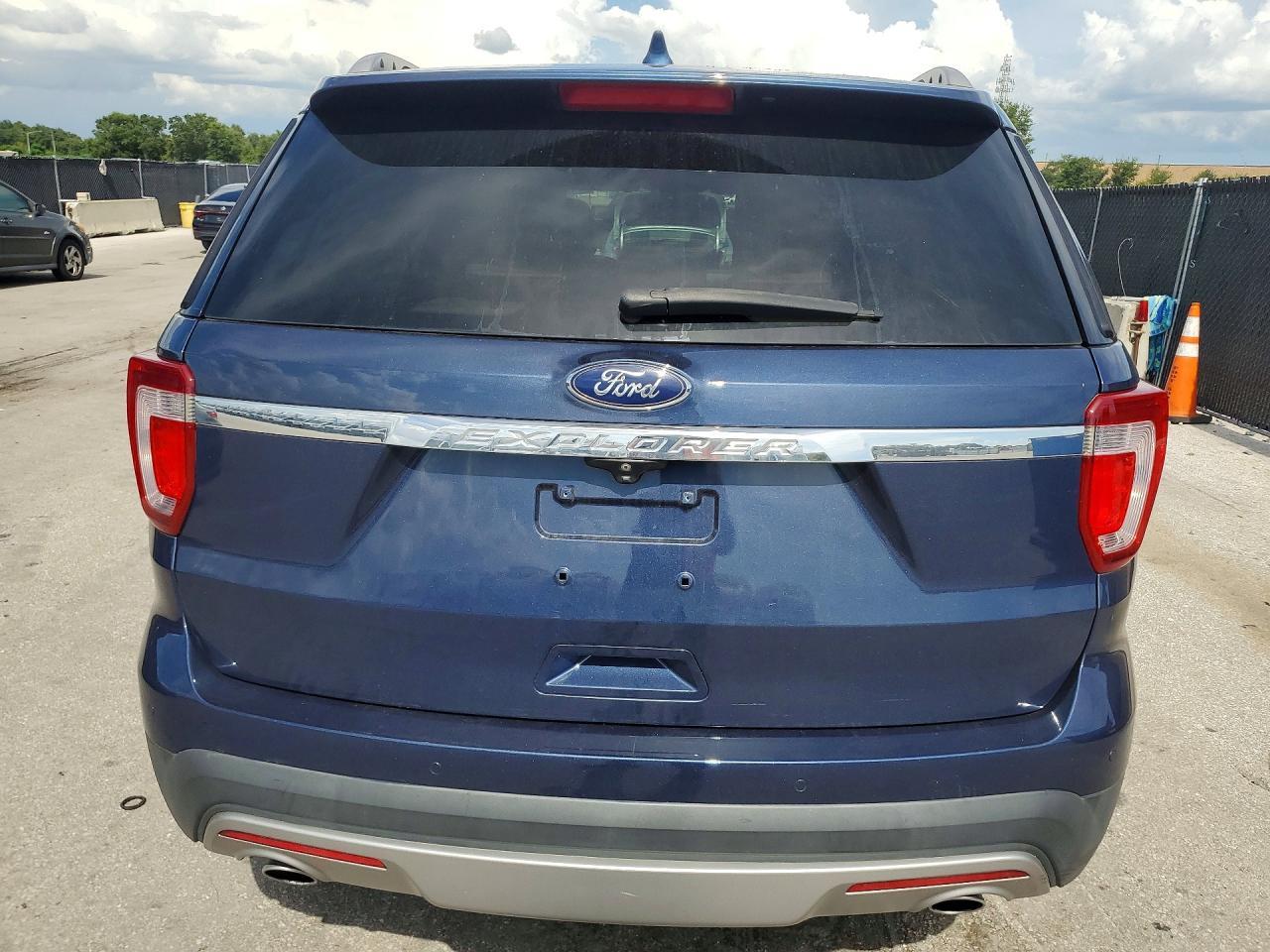 2017 Ford Explorer Xlt - Фото 6