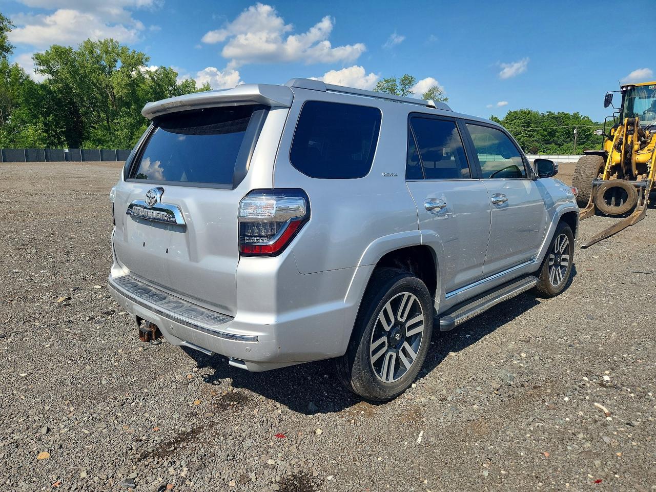 2016 Toyota 4Runner Limited - Фото 3