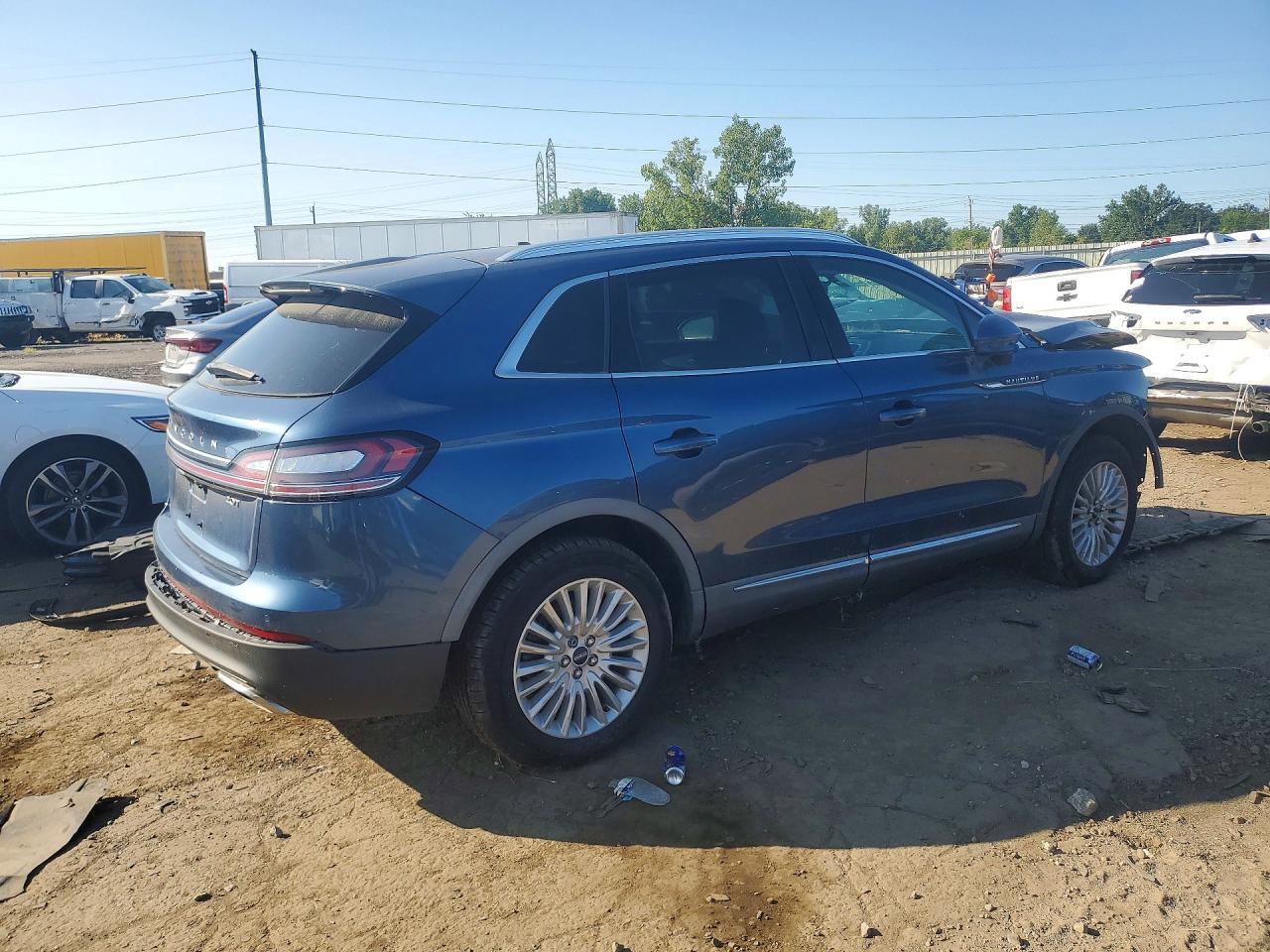2019 Lincoln Nautilus - Фото 3