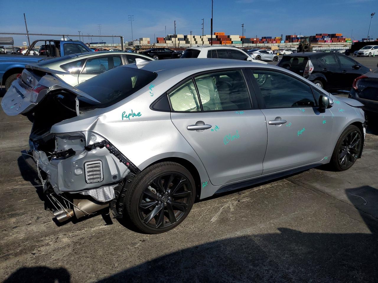 2025 Toyota Corolla Hybrid Se - Фото 3
