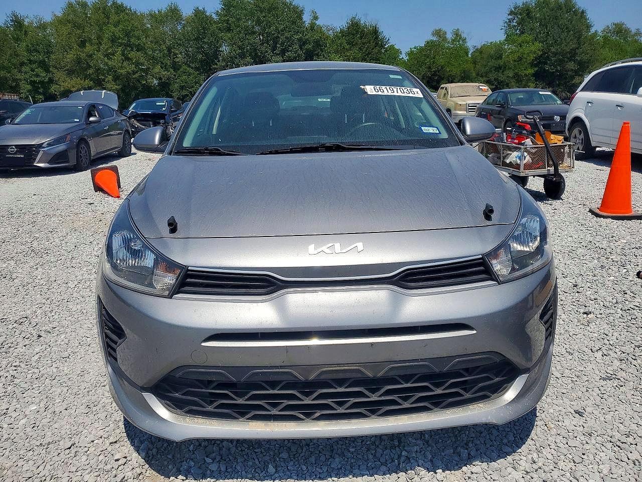 2022 Kia Rio S - Фото 5