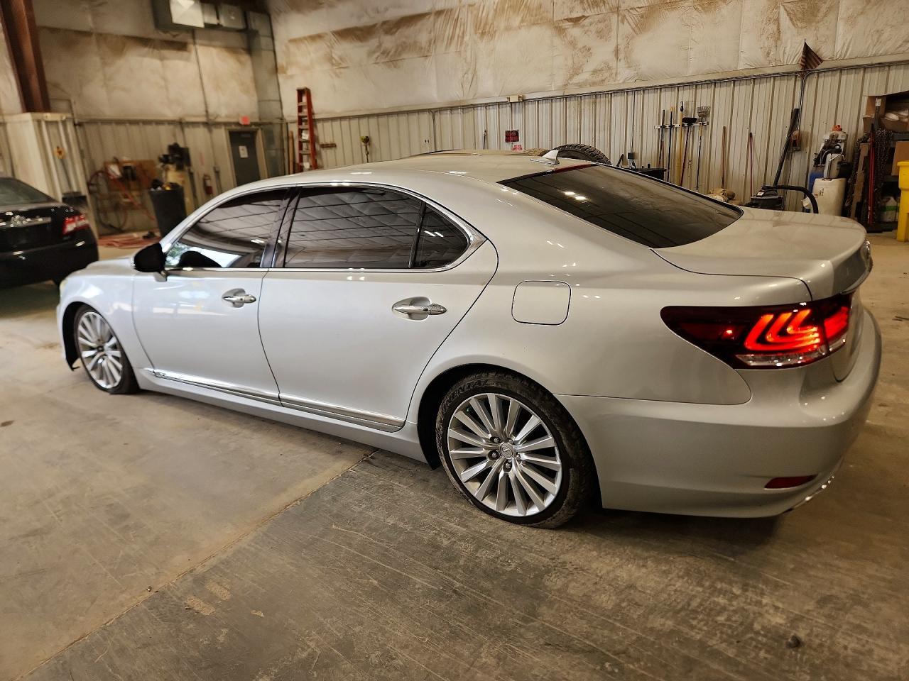2013 Lexus Ls 460L - Фото 2