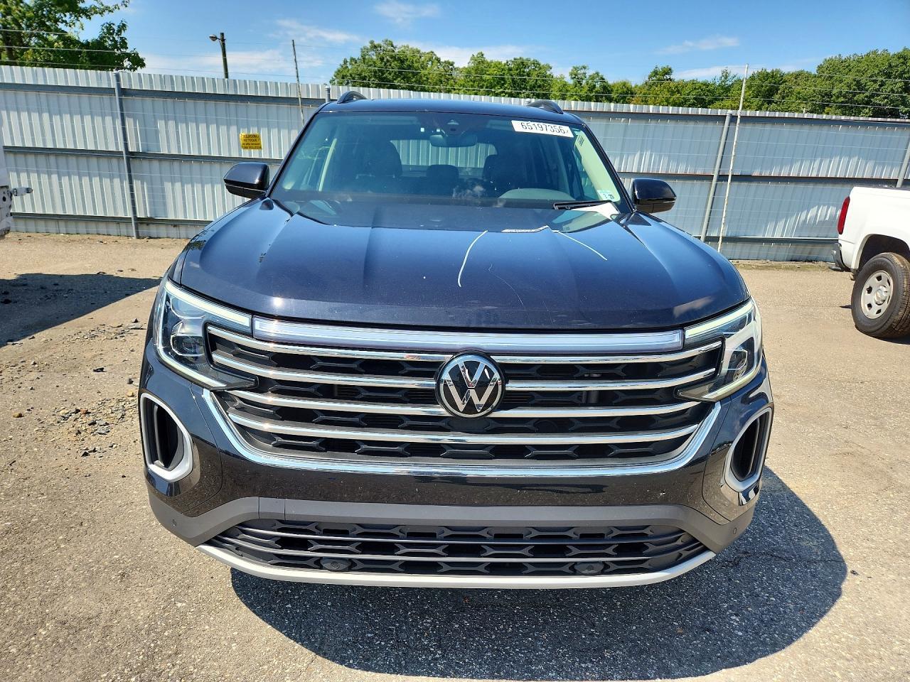 2024 Volkswagen Atlas Se - Image 5