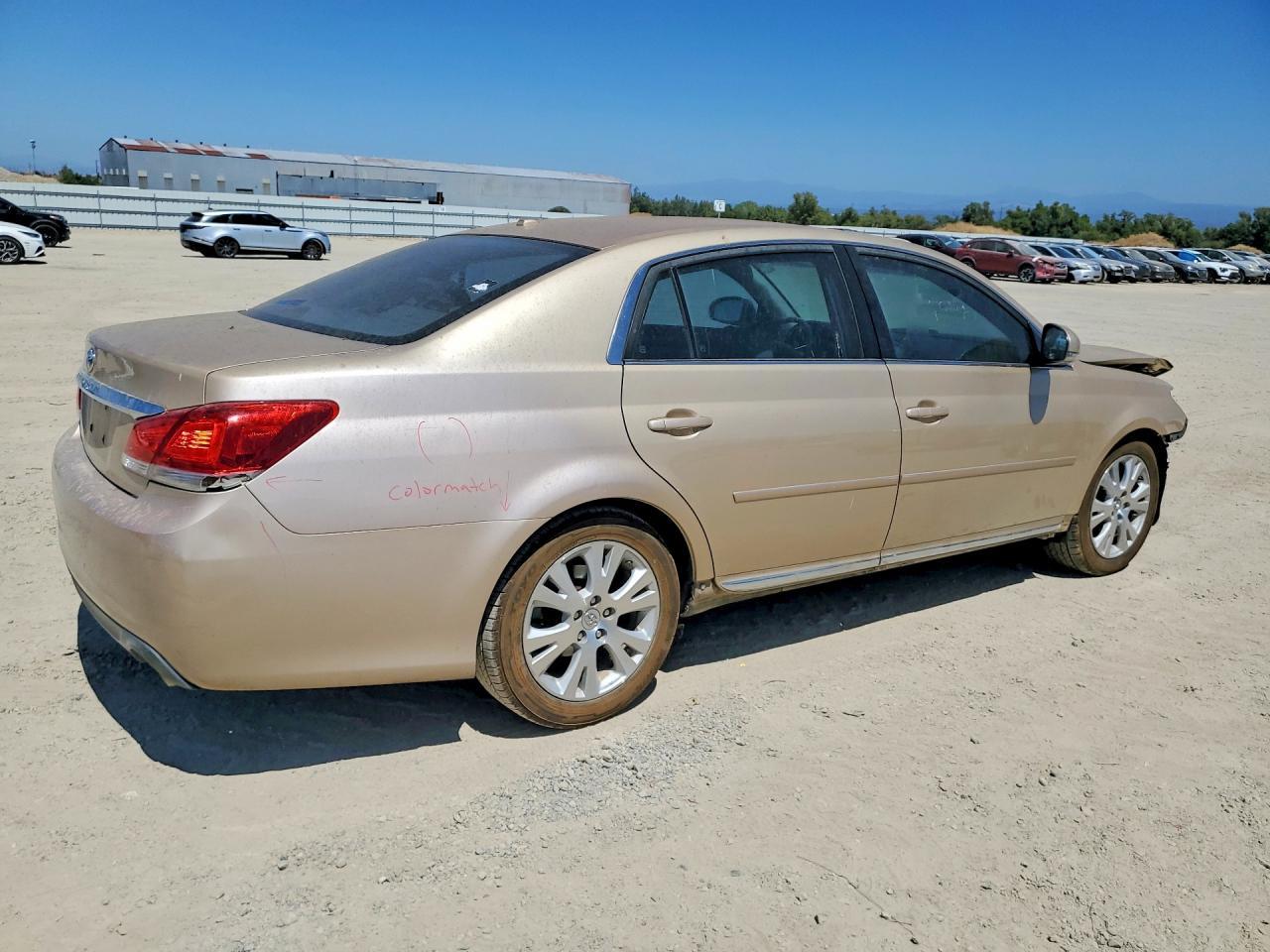 2012 Toyota Avalon Base - Фото 3