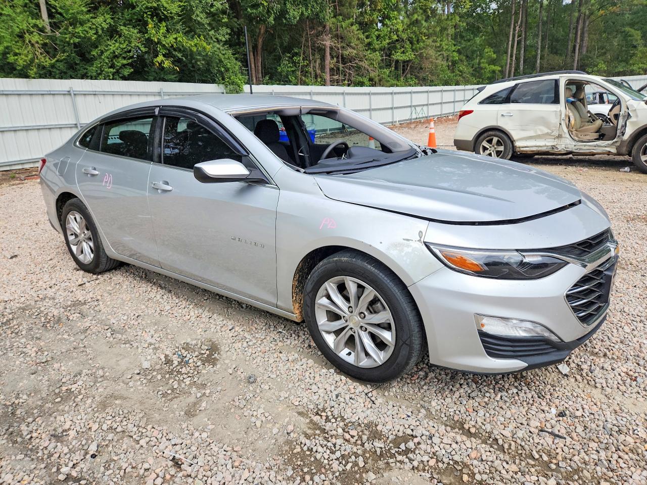 2020 Chevrolet Malibu Lt - Image 4