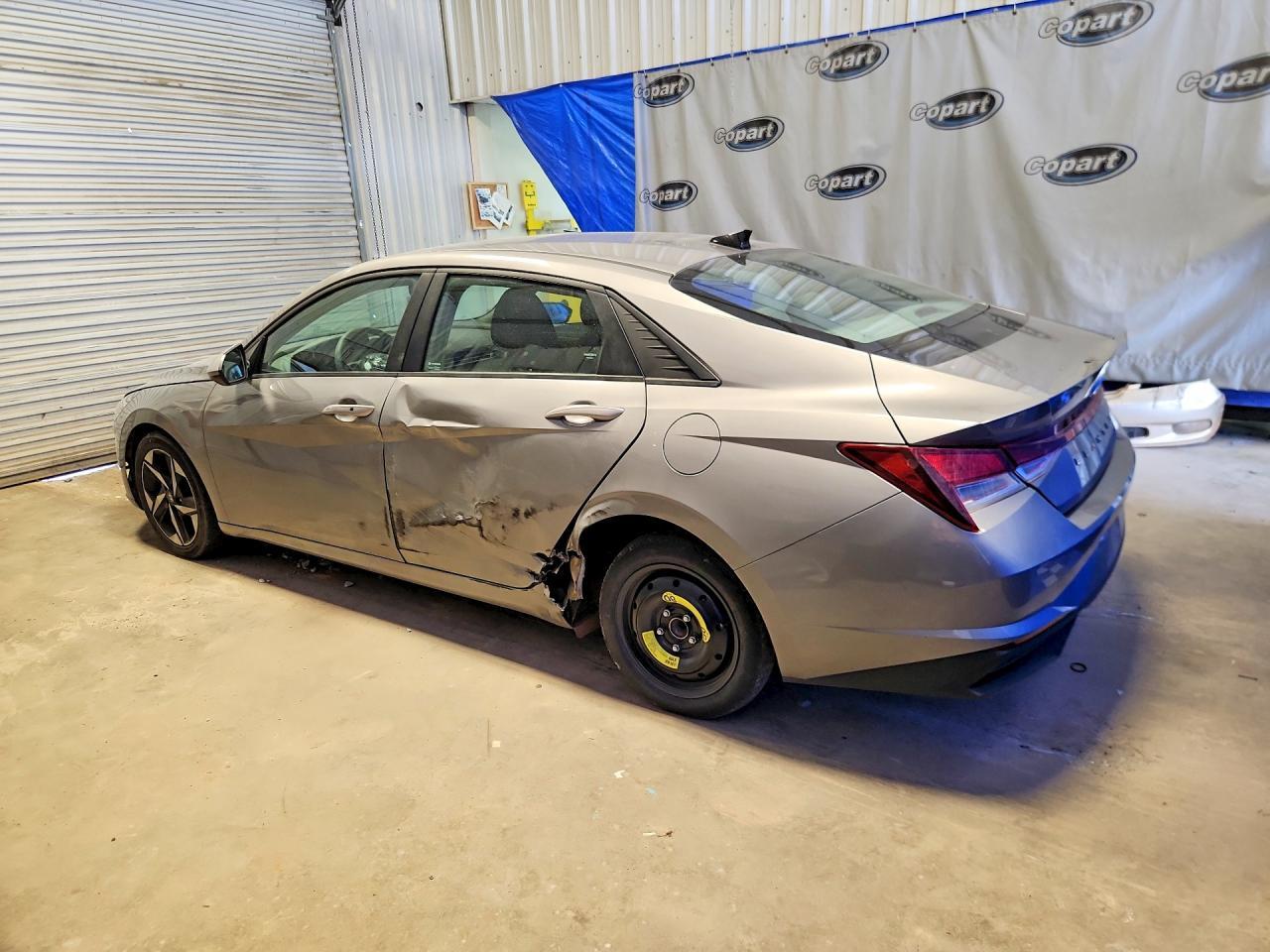 2023 Hyundai Elantra Sel - Фото 2
