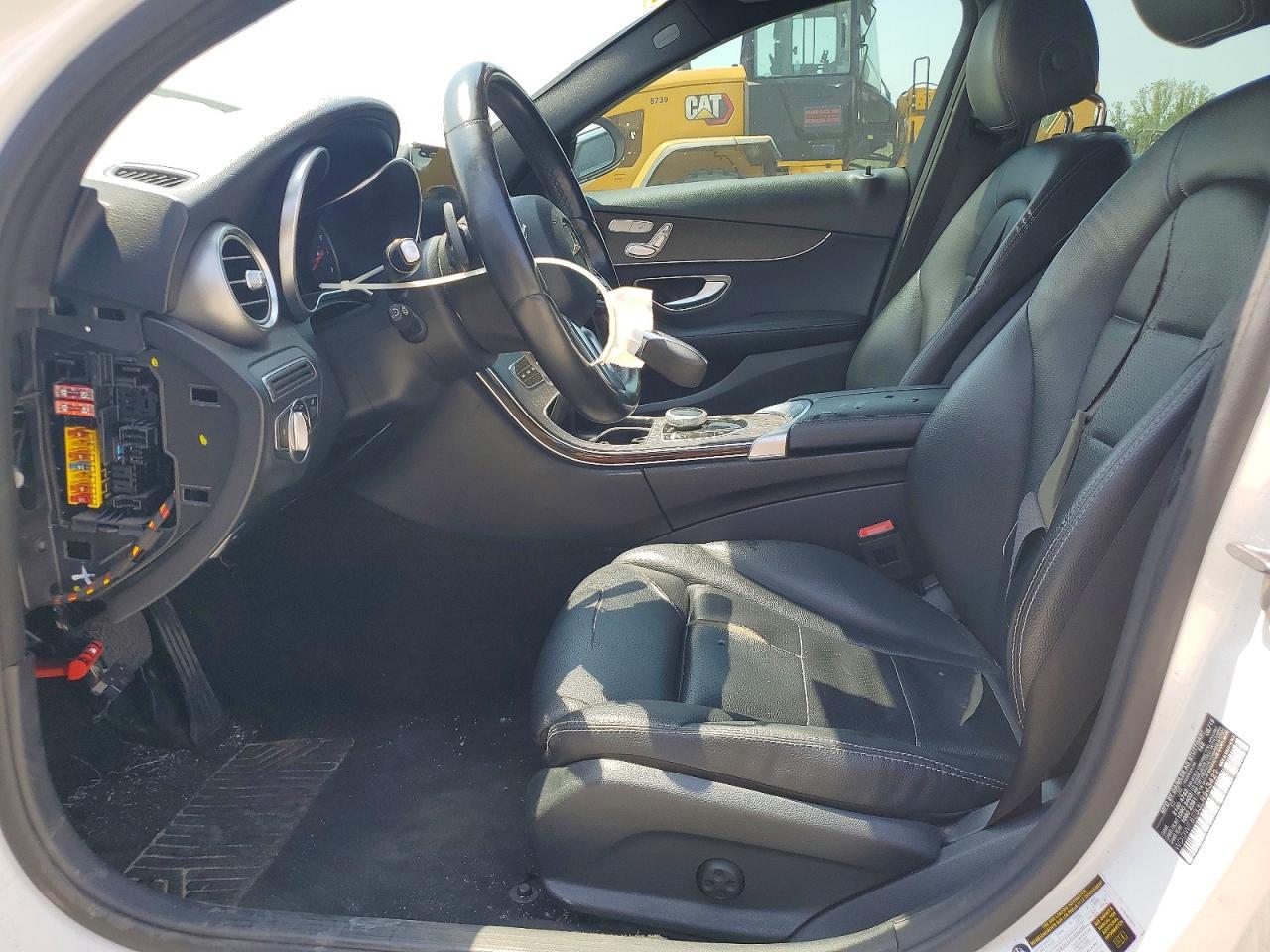 2020 Mercedes-Benz C 300 4Matic - Фото 7