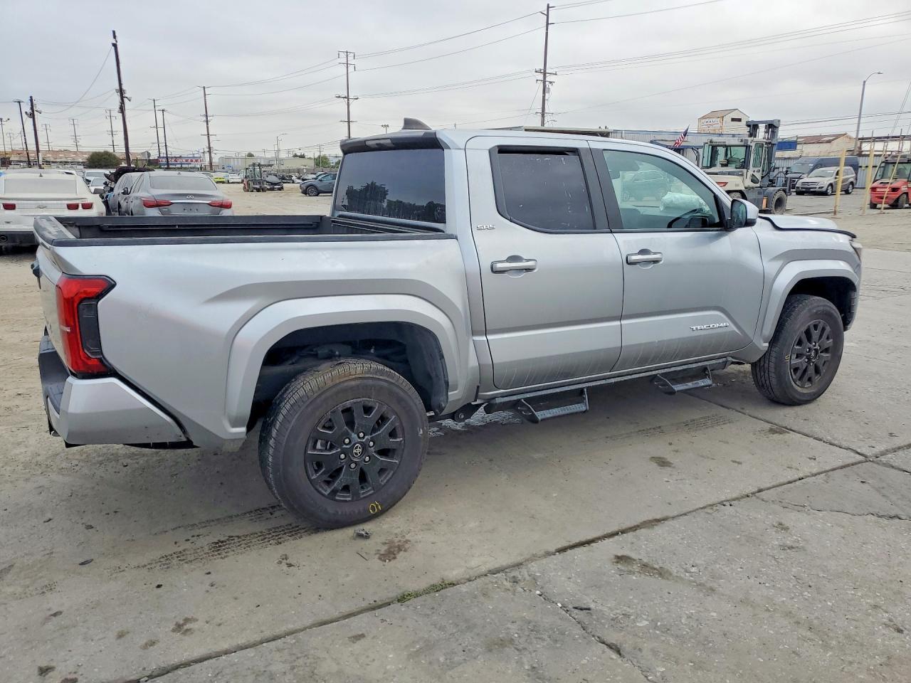 2025 Toyota Tacoma Sr5 - Фото 3