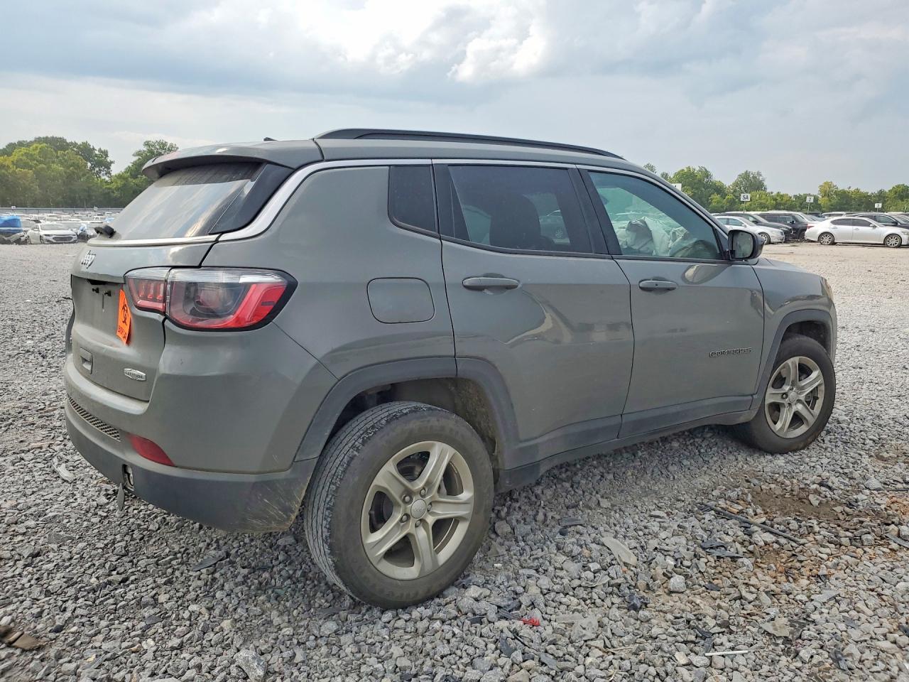 2024 Jeep Compass Latitude - Image 3