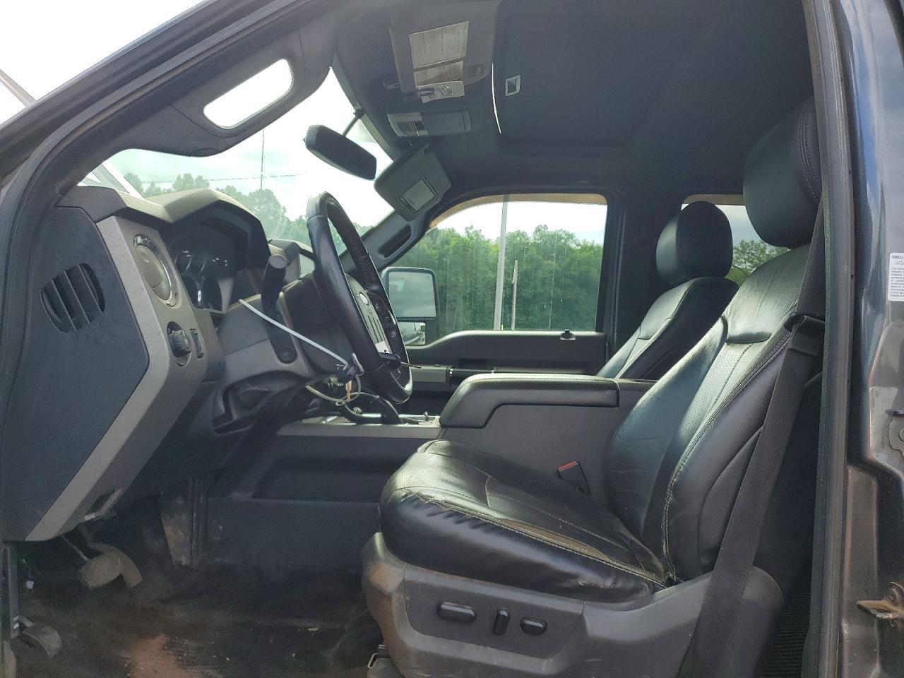 2015 Ford F350 Super Duty - Image 7