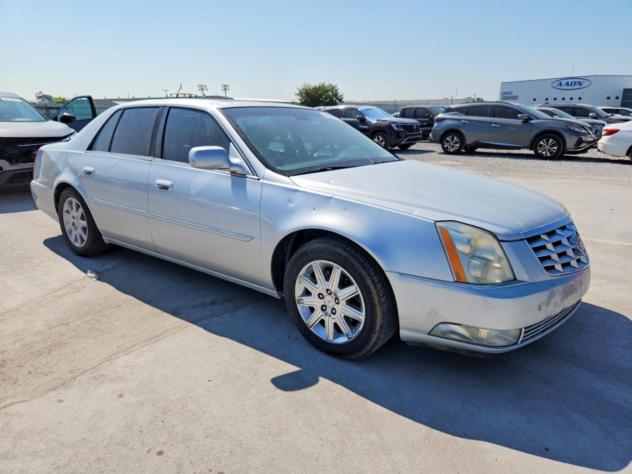 2009 Cadillac Dts - Image 4