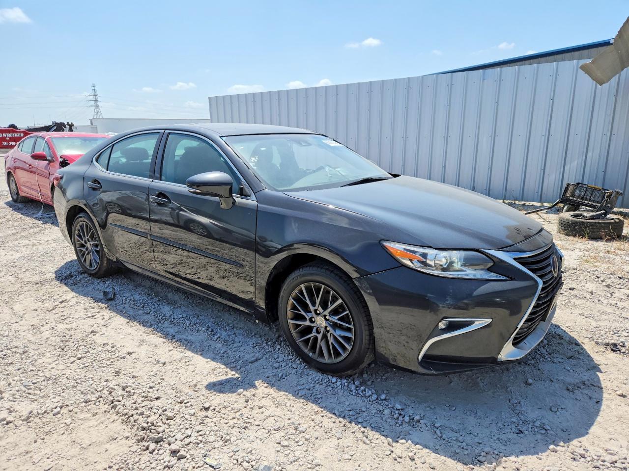 2018 Lexus Es 350 - Image 4