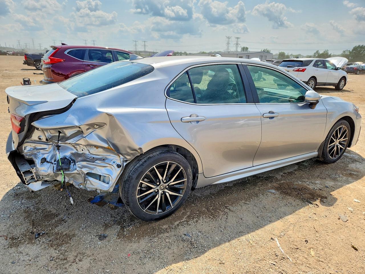 2024 Toyota Camry Se - Фото 3