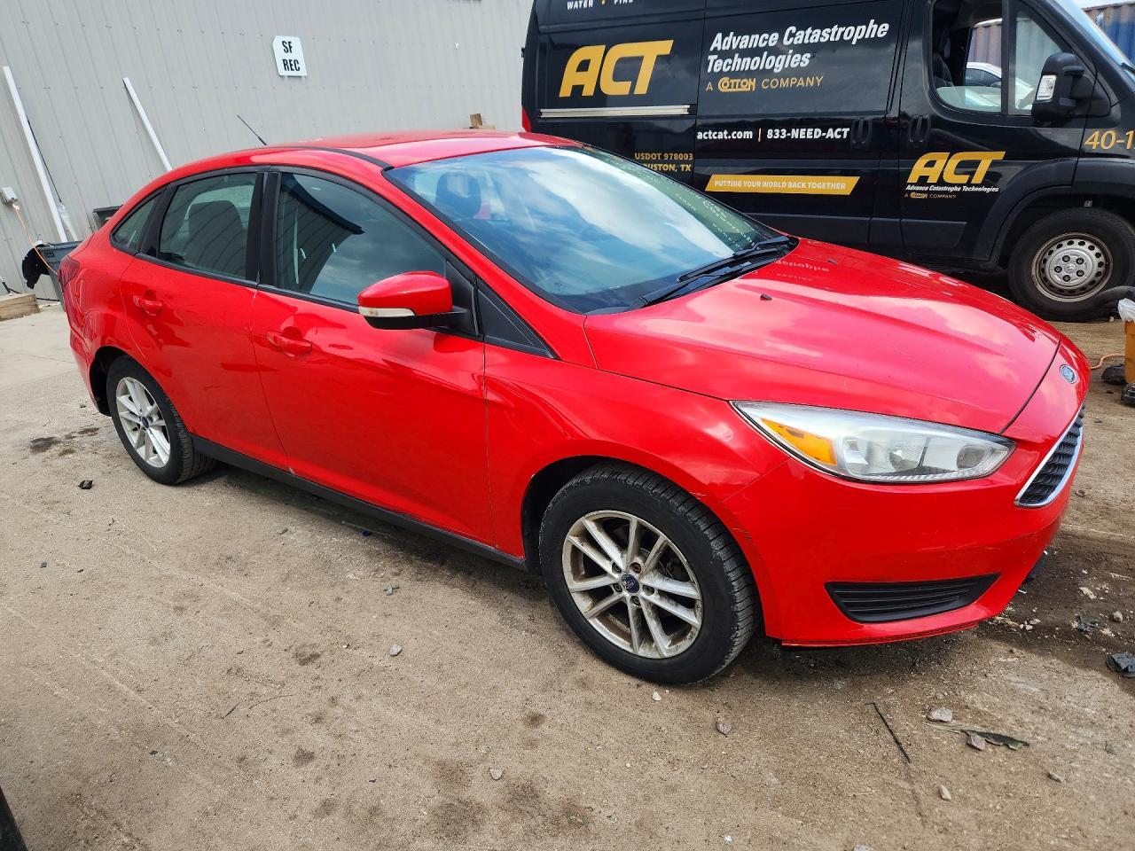 2016 Ford Focus Se - Фото 4