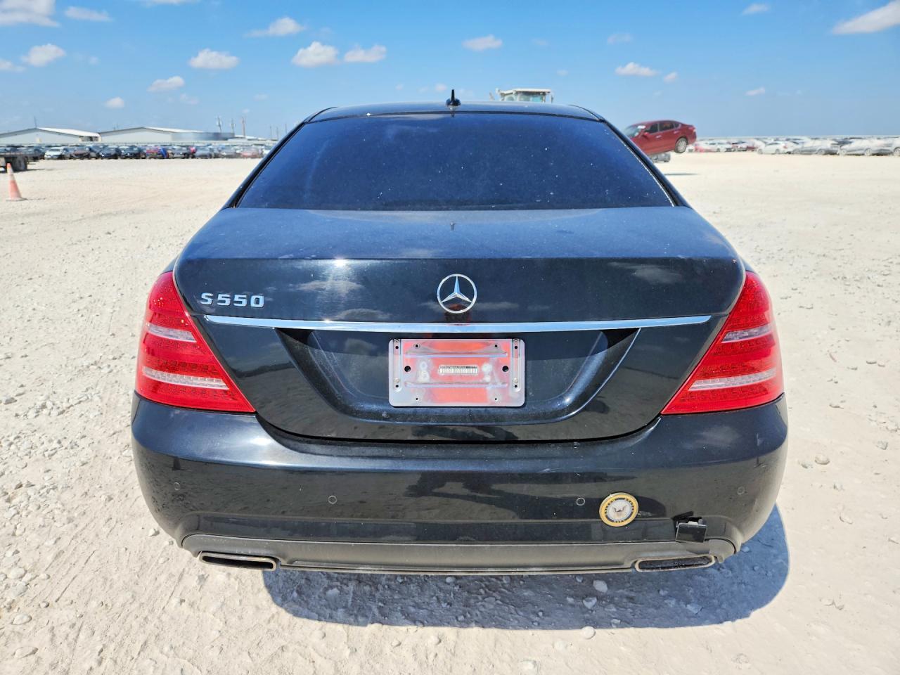 2010 Mercedes-Benz S 550 - Фото 6
