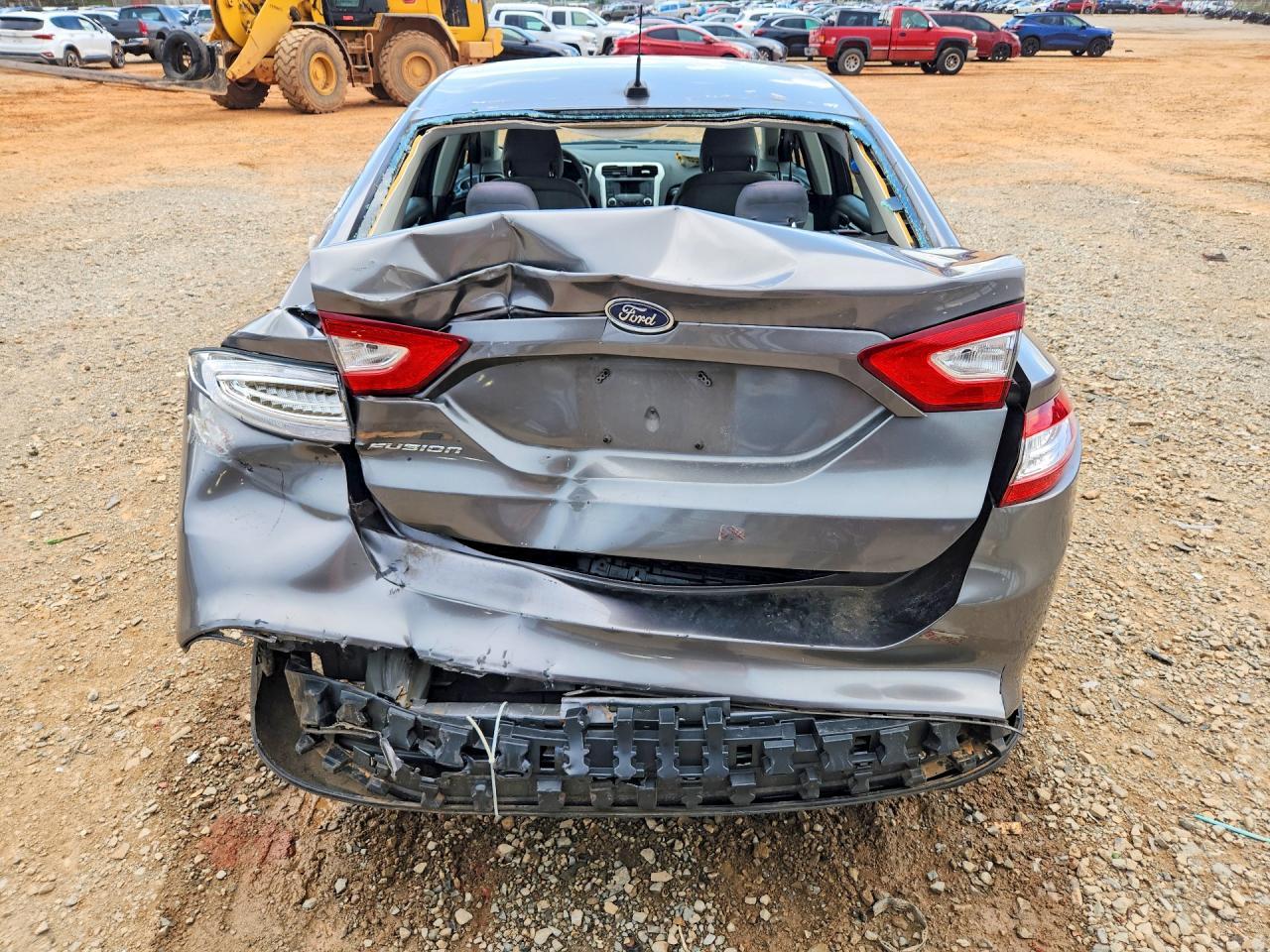 2014 Ford Fusion S - Фото 6