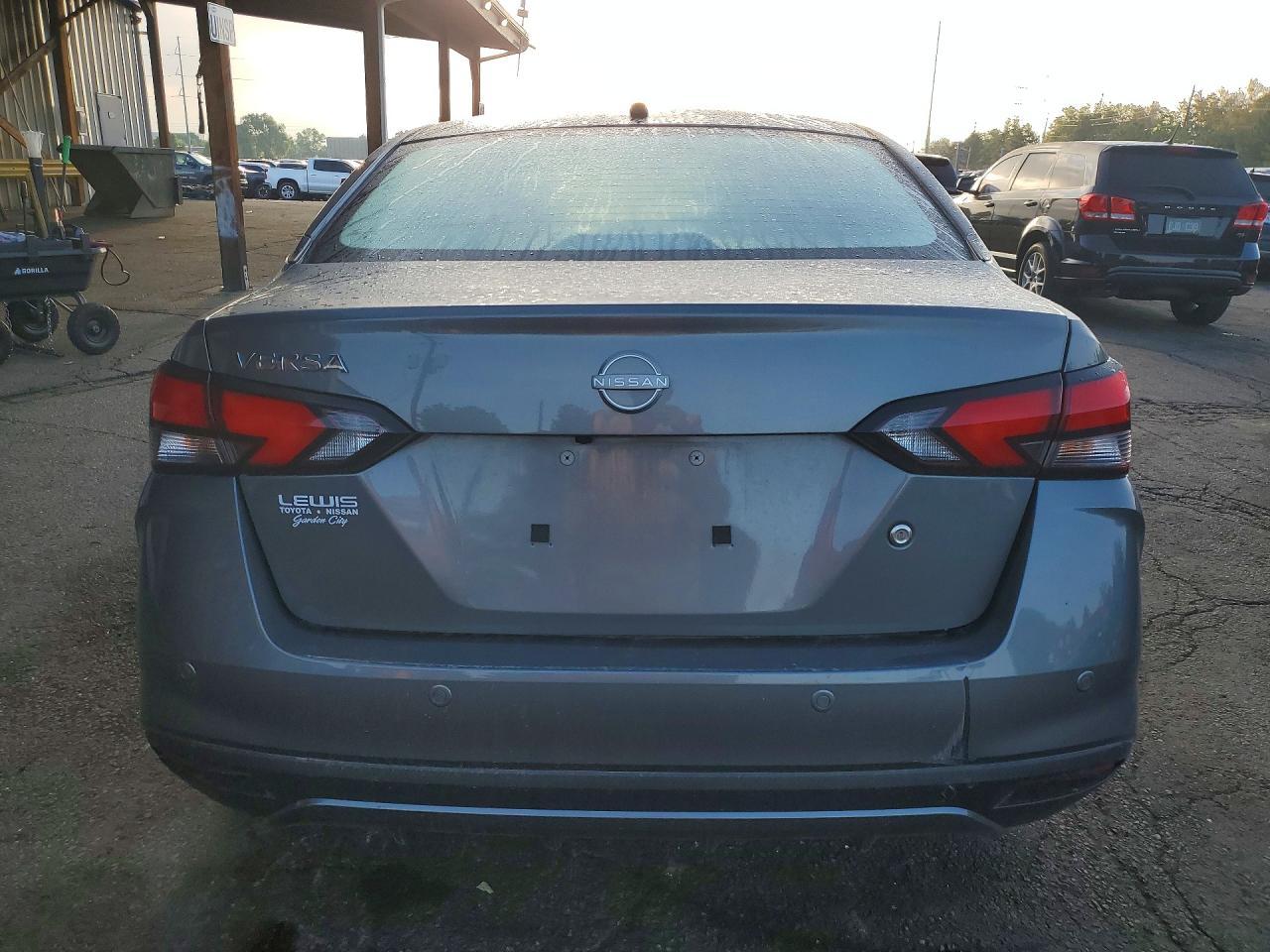 2024 Nissan Versa S - Image 6
