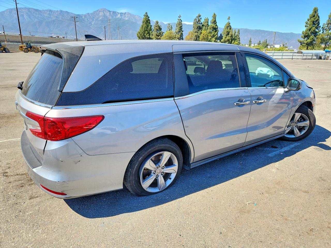 2019 Honda Odyssey Exl - Фото 3