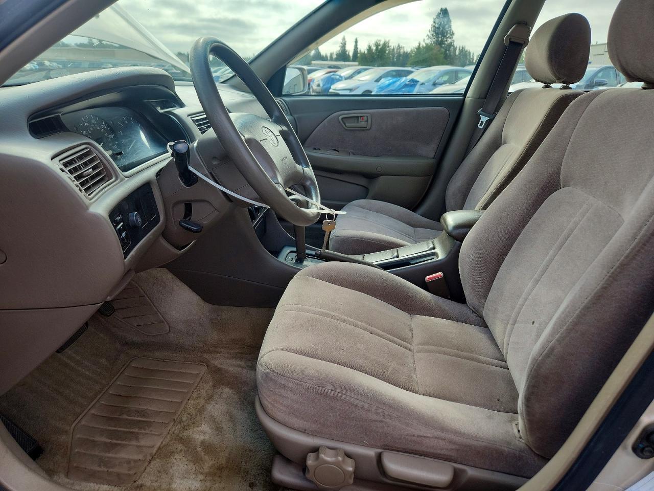 1998 Toyota Camry Le - Фото 7